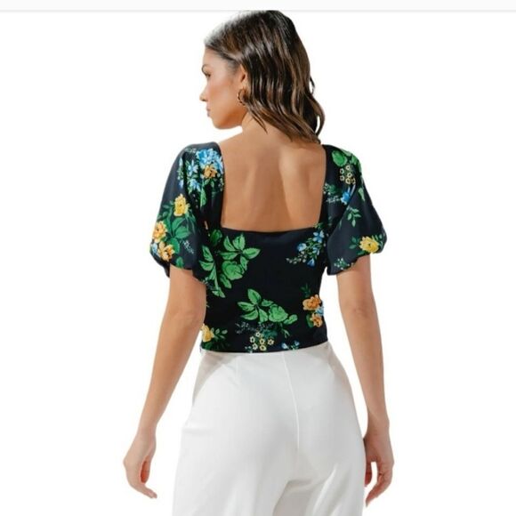 Sugar Lips Delphine Floral Puff Sleeve Crop Top New without Tags - Picture 2 of 8